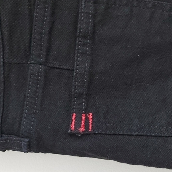 NWOT BDG Jean Pin Up Super High Rise Black Shorts.  Size 25 - Picture 4 of 10